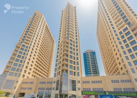 صورة لـ التصميم الخارجي للمبنى في C برج