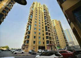 صورة لـ التصميم الخارجي للمبنى في A1 برج الخور