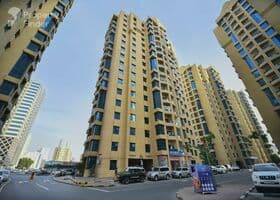 صورة لـ التصميم الخارجي للمبنى في A6 برج الخور