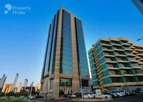 صورة لـ التصميم الخارجي للمبنى في برج الصواري