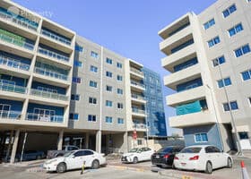 صورة لـ التصميم الخارجي للمبنى في برج 11