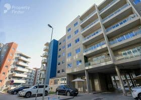 صورة لـ التصميم الخارجي للمبنى في برج 32