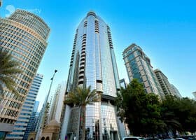 صورة لـ التصميم الخارجي للمبنى في برج سيلفر