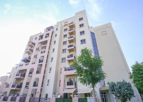 صورة لـ التصميم الخارجي للمبنى في الرمث 28