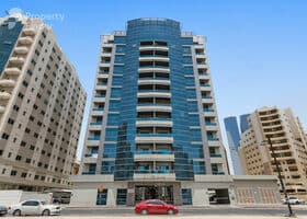 صورة لـ التصميم الخارجي للمبنى في 5 فن