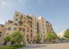 صورة لـ التصميم الخارجي للمبنى في 55 الرمث