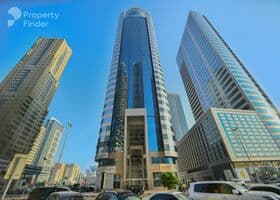 صورة لـ التصميم الخارجي للمبنى في روبوت بارك تاور