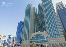 صورة لـ التصميم الخارجي للمبنى في كابيتال بلازا C