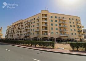صورة لـ التصميم الخارجي للمبنى في 10B مزايا