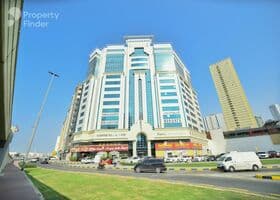 صورة لـ التصميم الخارجي للمبنى في مركز اعمال الغانم
